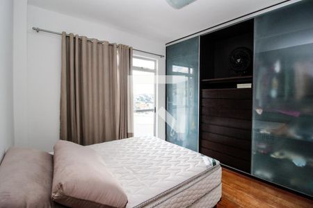 Apartamento à venda com 130m², 4 quartos e 4 vagas Apartamento à venda com 130m², 4 quartos e 4 vagasQuarto 2