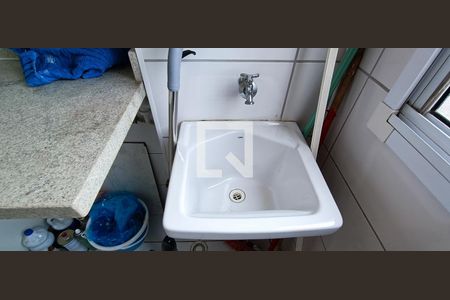 Sala/Cozinha/Área de serviço de apartamento para alugar com 2 quartos, 43m² em Parque Reboucas, São Paulo