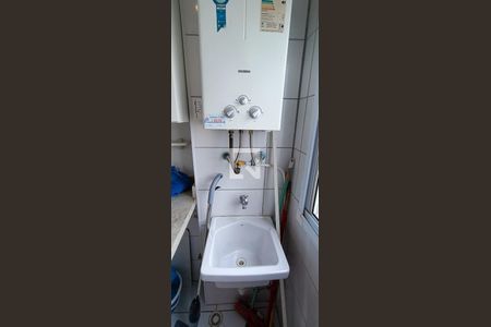 Sala/Cozinha/Área de serviço de apartamento para alugar com 2 quartos, 43m² em Parque Reboucas, São Paulo