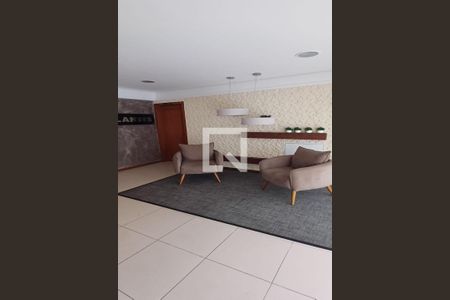 Hall de entrada de apartamento para alugar com 3 quartos, 200m² em Balneario, Florianópolis