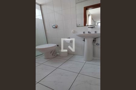 Apartamento para alugar com 200m², 3 quartos e 3 vagas Apartamento para alugar com 200m², 3 quartos e 3 vagasBanheiro 2