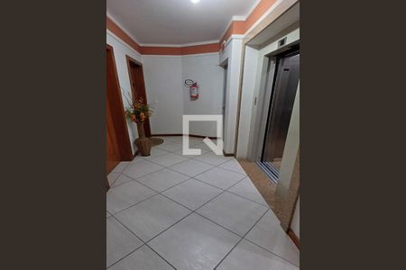 Apartamento para alugar com 200m², 3 quartos e 3 vagas Apartamento para alugar com 200m², 3 quartos e 3 vagasCorredor do Andar