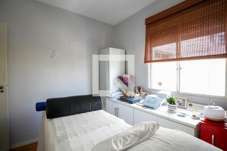 Apartamento à venda com 110m², 3 quartos e 1 vagaQuarto 2