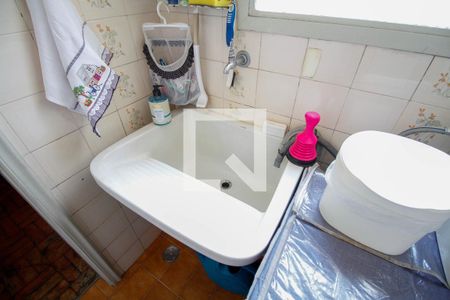 Apartamento à venda com 110m², 3 quartos e 1 vagaÁrea de Serviço