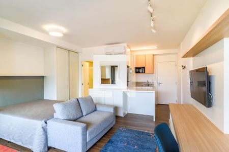 Sala/Quarto de kitnet/studio à venda com 1 quarto, 42m² em Brooklin Paulista, São Paulo