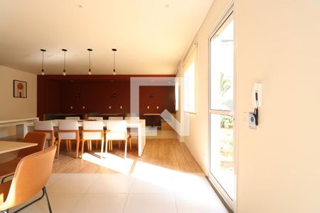 Apartamento para alugar com 28m², 1 quarto e sem vagaÁrea comum - Salão de festas