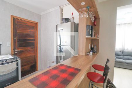 Casa à venda com 137m², 2 quartos e 2 vagasCozinha e Área de Serviço