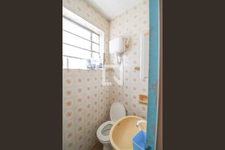 Casa à venda com 137m², 2 quartos e 2 vagasEdícula