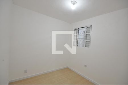 Quarto  de casa para alugar com 2 quartos, 70m² em Vila Dorna, São Paulo