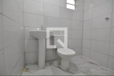 Casa para alugar com 70m², 2 quartos e sem vagaBanheiro do Quarto Suíte