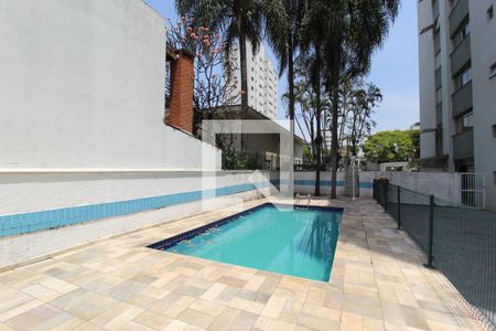 Apartamento à venda com 115m², 3 quartos e 2 vagasÁrea Comum - Piscina