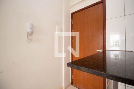 Apartamento para alugar com 37m², 1 quarto e sem vaga Apartamento para alugar com 37m², 1 quarto e sem vagaHall