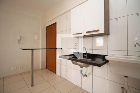 Apartamento para alugar com 37m², 1 quarto e sem vaga Apartamento para alugar com 37m², 1 quarto e sem vagaCozinha e Área de Serviço
