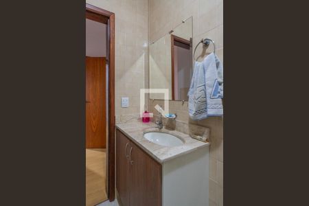 Casa à venda com 275m², 6 quartos e 4 vagasBanheiro Social - Casa 1