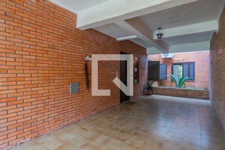 Casa à venda com 275m², 6 quartos e 4 vagasEntrada
