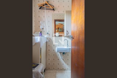 Casa à venda com 275m², 6 quartos e 4 vagasCozinha e Área de Serviço - Casa 2