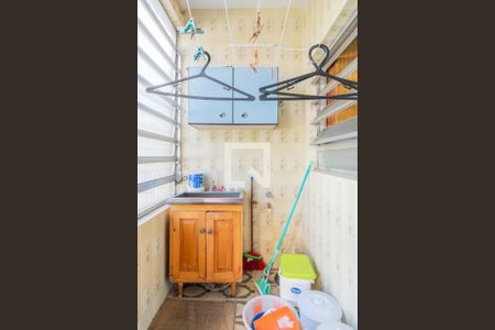 Casa à venda com 275m², 6 quartos e 4 vagasCozinha e Área de Serviço - Casa 1