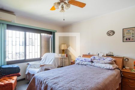 Casa à venda com 275m², 6 quartos e 4 vagasQuarto 1 - Casa 2