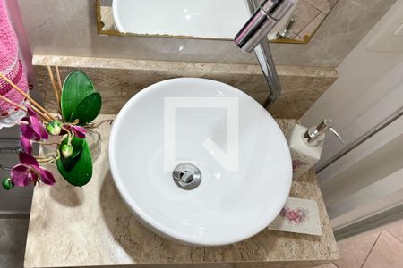 Casa à venda com 170m², 3 quartos e 2 vagasLavabo