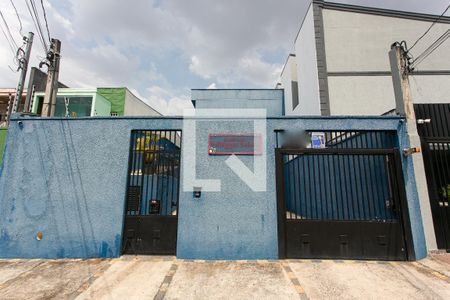 Casa de condomínio à venda com 95m², 3 quartos e 2 vagasFachada