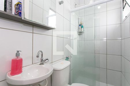 Casa de condomínio à venda com 95m², 3 quartos e 2 vagasBanheiro da Suíte