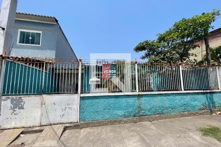 Casa para alugar com 120m², 3 quartos e 3 vagasFachada