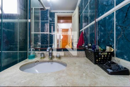 Apartamento à venda com 95m², 3 quartos e 2 vagasQuarto/banheiro1