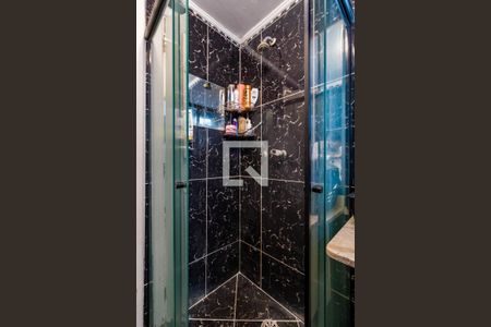 Apartamento à venda com 95m², 3 quartos e 2 vagasQuarto/banheiro1