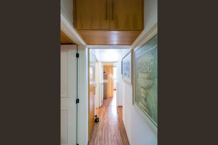 Apartamento à venda com 95m², 3 quartos e 2 vagasCorredor