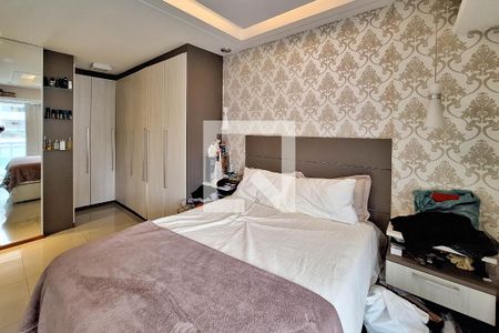 Apartamento à venda com 107m², 3 quartos e 2 vagas Apartamento à venda com 107m², 3 quartos e 2 vagasSuíte