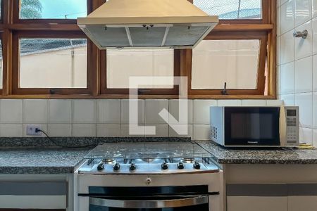 Casa à venda com 432m², 4 quartos e 6 vagasCozinha