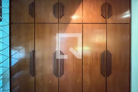 Casa à venda com 432m², 4 quartos e 6 vagasSala Tv