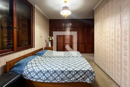 Casa à venda com 432m², 4 quartos e 6 vagasSuíte 4