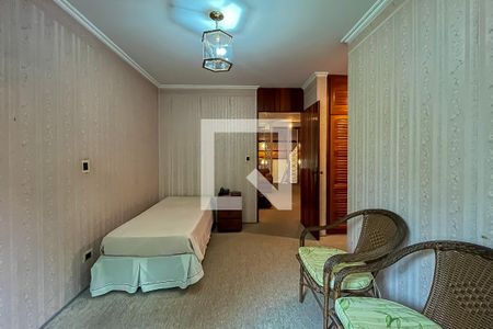 Casa à venda com 432m², 4 quartos e 6 vagasSuíte 2