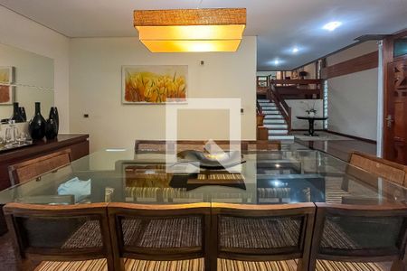 Casa à venda com 432m², 4 quartos e 6 vagasSala Jantar