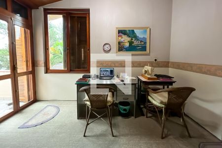 Casa à venda com 432m², 4 quartos e 6 vagasSuíte 3