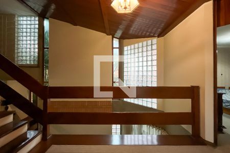 Casa à venda com 432m², 4 quartos e 6 vagasEntre Suítes 3 e 4