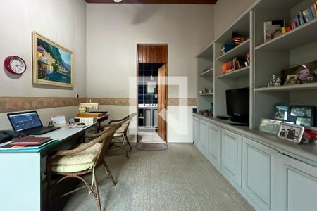 Casa à venda com 432m², 4 quartos e 6 vagasSuíte 3