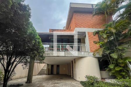 Casa à venda com 432m², 4 quartos e 6 vagasGaragem 