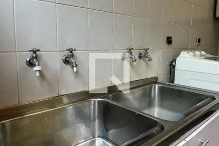 Casa à venda com 432m², 4 quartos e 6 vagasÁrea Serviço