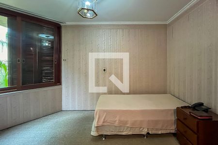 Casa à venda com 432m², 4 quartos e 6 vagasSuíte 2