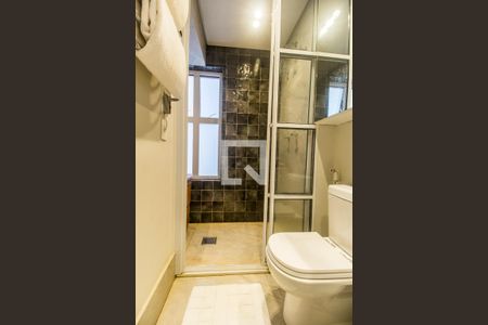 Apartamento à venda com 70m², 2 quartos e 1 vagaBanheiro da Suíte