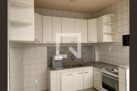 Apartamento à venda com 140m², 4 quartos e 2 vagasCozinha