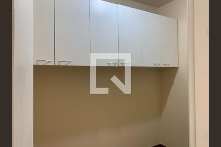 Apartamento à venda com 140m², 4 quartos e 2 vagasQuarto de Serviço