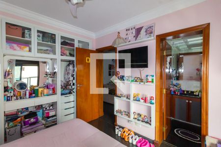 Apartamento à venda com 200m², 4 quartos e 4 vagasSuíte 2