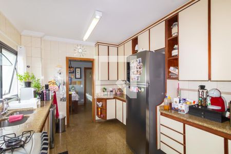 Apartamento à venda com 200m², 4 quartos e 4 vagasCozinha