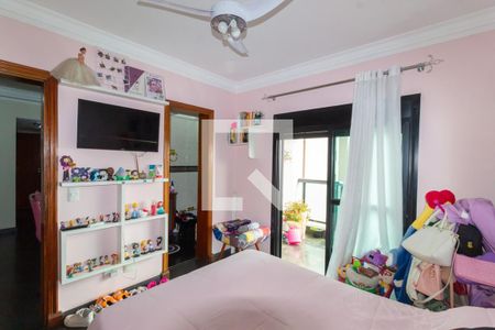 Apartamento à venda com 200m², 4 quartos e 4 vagasSuíte 2