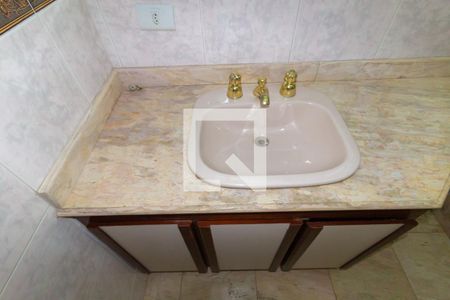 Apartamento à venda com 200m², 4 quartos e 4 vagasBanheiro da Suíte 1