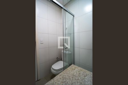 Apartamento para alugar com 80m², 3 quartos e 2 vagas Apartamento para alugar com 80m², 3 quartos e 2 vagasBanheiro