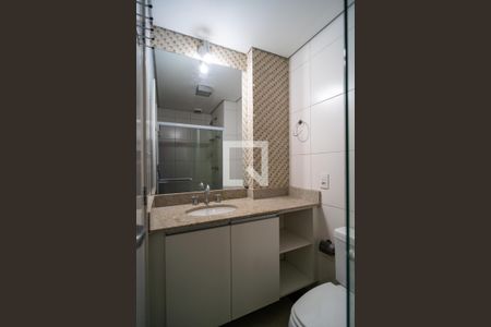 Apartamento para alugar com 68m², 2 quartos e 2 vagas Apartamento para alugar com 68m², 2 quartos e 2 vagasBanheiro
